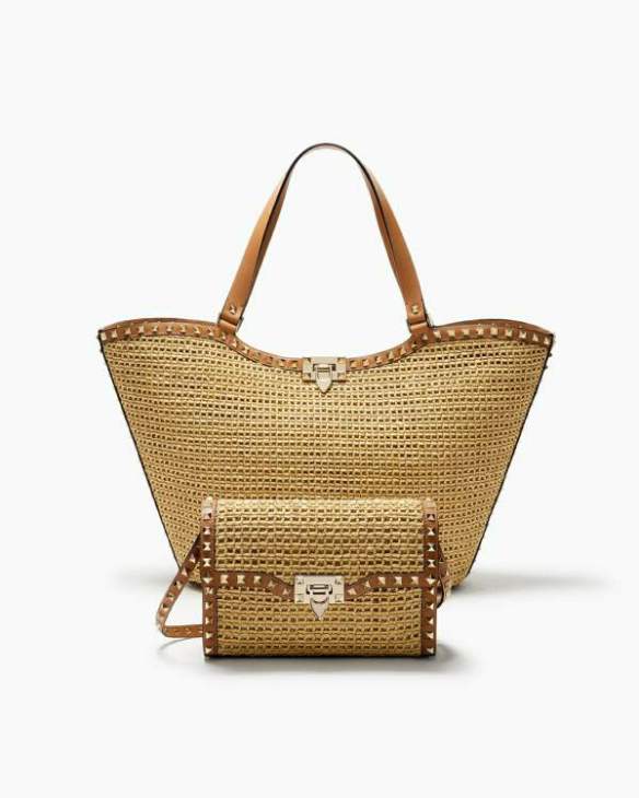 Picture of Valentino Handbags _SKUfw201144161fw